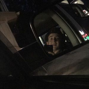 Meet your Posher, Sam